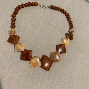 Splendette: brown and cream necklace